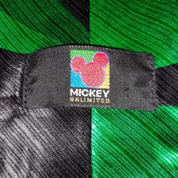 DISNEY UNLIMITED GOLF TIE - Picture 5 of 8